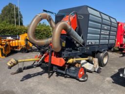 Trilo SG 700 Vertikalskærer.
