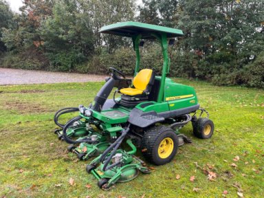 Plæne- og parkmaskiner John Deere  8880 A Terrain klipper
