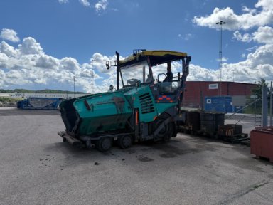 Asfaltsläggare Vögele Super 1803-3i