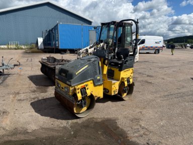 2 Vals Vält Bomag BW100 ADM5