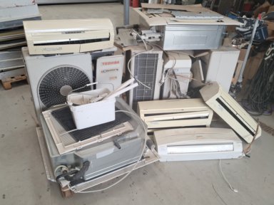 2 paller med assorterede varmepumpe/airconditionanlæg