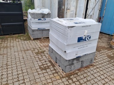 Byggematerialer 2 paller Lecablokke fra Scan Blok