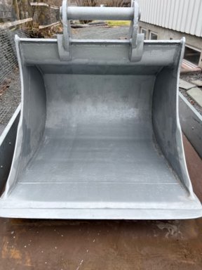 Gravemaskin BECO,  modell B355 Graveskuffe, S 60, 550 liter