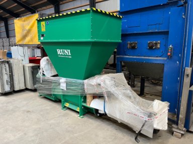 Industrimaskiner Runi  SK 370 Komprimerings maskine
