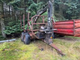 Tømmertrailer med Hydraulisk kran Moheda