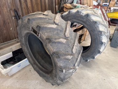 2 Dæk Nokian 5.00/65R28