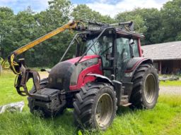 VALTRA N 101 4 WD Skovtraktor