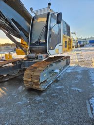 Sheet piling rig Liebherr 