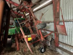 Landbrugsudstyr KUHN Rive/Hø vender ROM