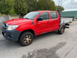 Toyota Hilux 2,5 D-4D, D-Cab  4 WD 5 personers .