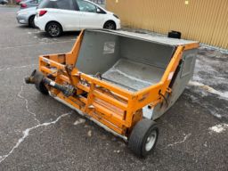 Sisis Litaunia 1500 feje/opsamlingsmaskine PTO-drevet.