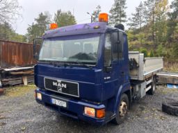 2000 Tippbil med kran og  plan MAN 12.224LC. EU-Godkjent