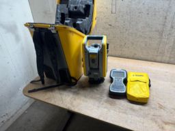Totalstation  Trimble  S6