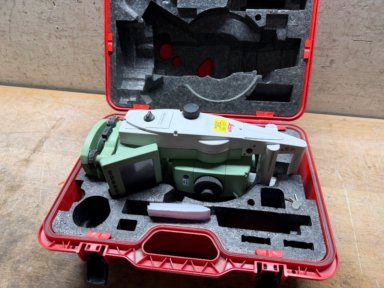 Totalstation  Leica  TCRP 1201 R300