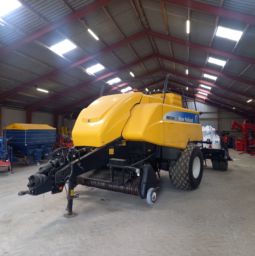 Landbrugsudstyr NEW HOLLAND  BB9090 Bigballepresser. Sans Cutter