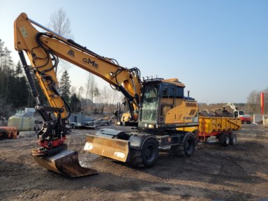 Grävmaskin Hyundai  HW160 med grävsystem kärra och skopor -2018