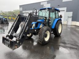 Traktor NEW HOLLAND TL90A