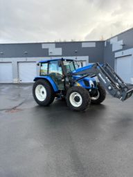 Traktor NEW HOLLAND TL100A