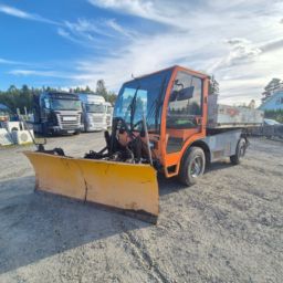 Lasteplanbil Iveco