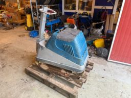 Markvibrator  Swepac FB455