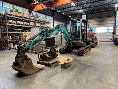 Kobelco Sk35 SR- 2, Extra Utstyr /deler - 2001 - 1 Eier Minstepris oppnådd