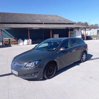 Bil Opel Insignia 2,0 CDTI  140HK  Sports tourer.