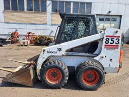 Bobcat 853 skid steer loader