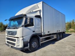 Skåpbil Volvo  FM 11 6x2 Euro 5
