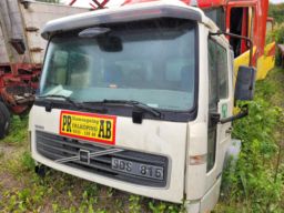Hytt till Volvo FL6 - 2001