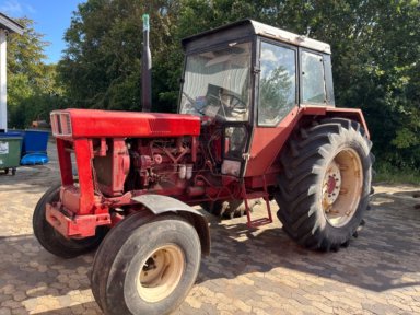 Traktor IH 955