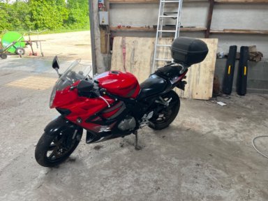 Motorcykel HYOSUNG -GT 650 R GT 650 R