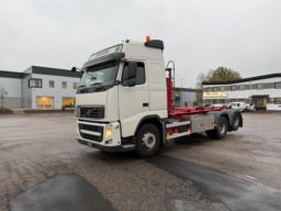 Lastbil Volvo FH 6X2 med lastväxlare HIAB 20T