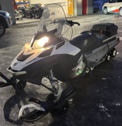 Snøscooter LYNX XTRIM COMMANDER 600 E-TEC