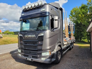 Timmerbil med kran SCANIA R650B6X4NB -2020