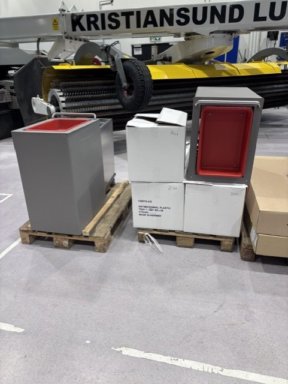 3 Stk. vogner og 118 stk. Bakker -  440 x340 x 100 mm.