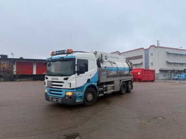 SCANIA P420 LB6X2*4HNA ADR godkänd Slam/ Sug bil