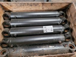 10 stycken Nya / oanvända Hydraulkolvar