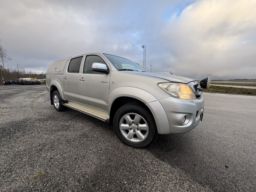 Toyota Hilux 4wd - 2010 - Lav Km