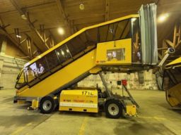 Flytrapp - TIPS FREEWAY 2458Pe - Lav timestand.