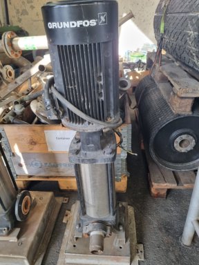 3stk.Grundfos pumper