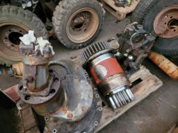 Volvo EC420 Svängmotor