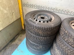 Däck Hakkapeliitta C3 225/65 R16C