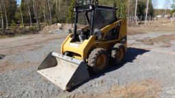 CAT 216B3 Kompaktlastare 