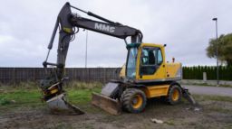 Grävmaskin Volvo EW 160B tilltrotator + 8 redskap