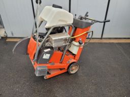Golvsåg betongsåg Husqvarna FS 524 (Reservationspris uppnått)