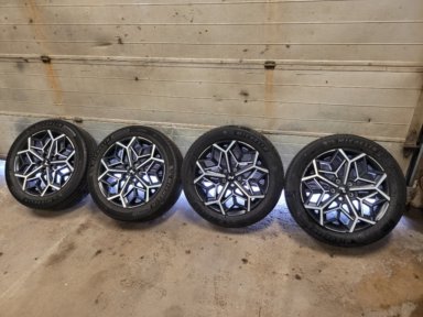 4 st däck på fälg till Hyundai 