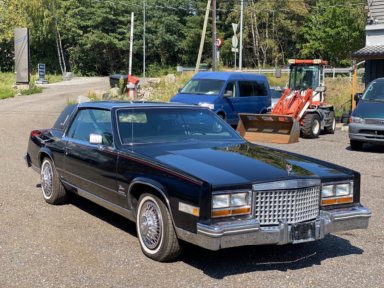 Cadillac Eldorado Biarritz – Continental Kit – Holley Sniper EFI – reparasjonsobjekt