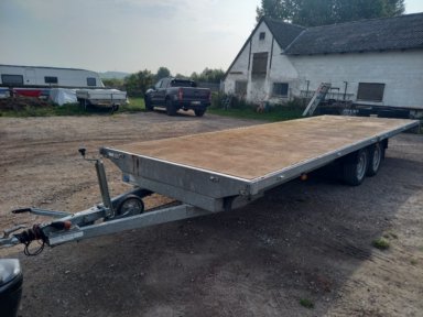 HUMBAUR Boogietrailer 