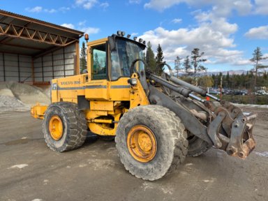 Hjullastare Volvo L120B