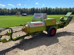 Hårdpress Claas Markant 65 småbalspress med kastare